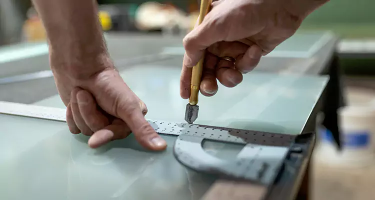 Glass Scratch Repair in Clermont, FL